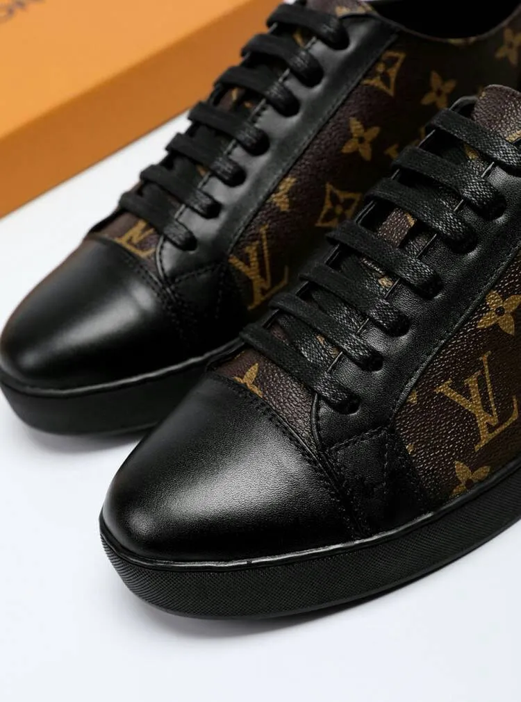 Men's shoes: 360💰[LV] official website popular series🔥🔥:2 production, selected high-end imported cowhide, sheepskin padding with sheepskin, matched with Louis Vuitton Monogram Eclipse canvas and pure black rubber soles, the ultimate simple design, the perfect interpretation of the latest inspiration for shoes, the integration of classics and fashion, high-end quality, worthy of your possession. The bottom car line will never be unglued🏆🏆🏆Welcome all sellers to sell in the picture above. We can send one piece on behalf of you. The code number is 38-44 (45 codes can be customized)